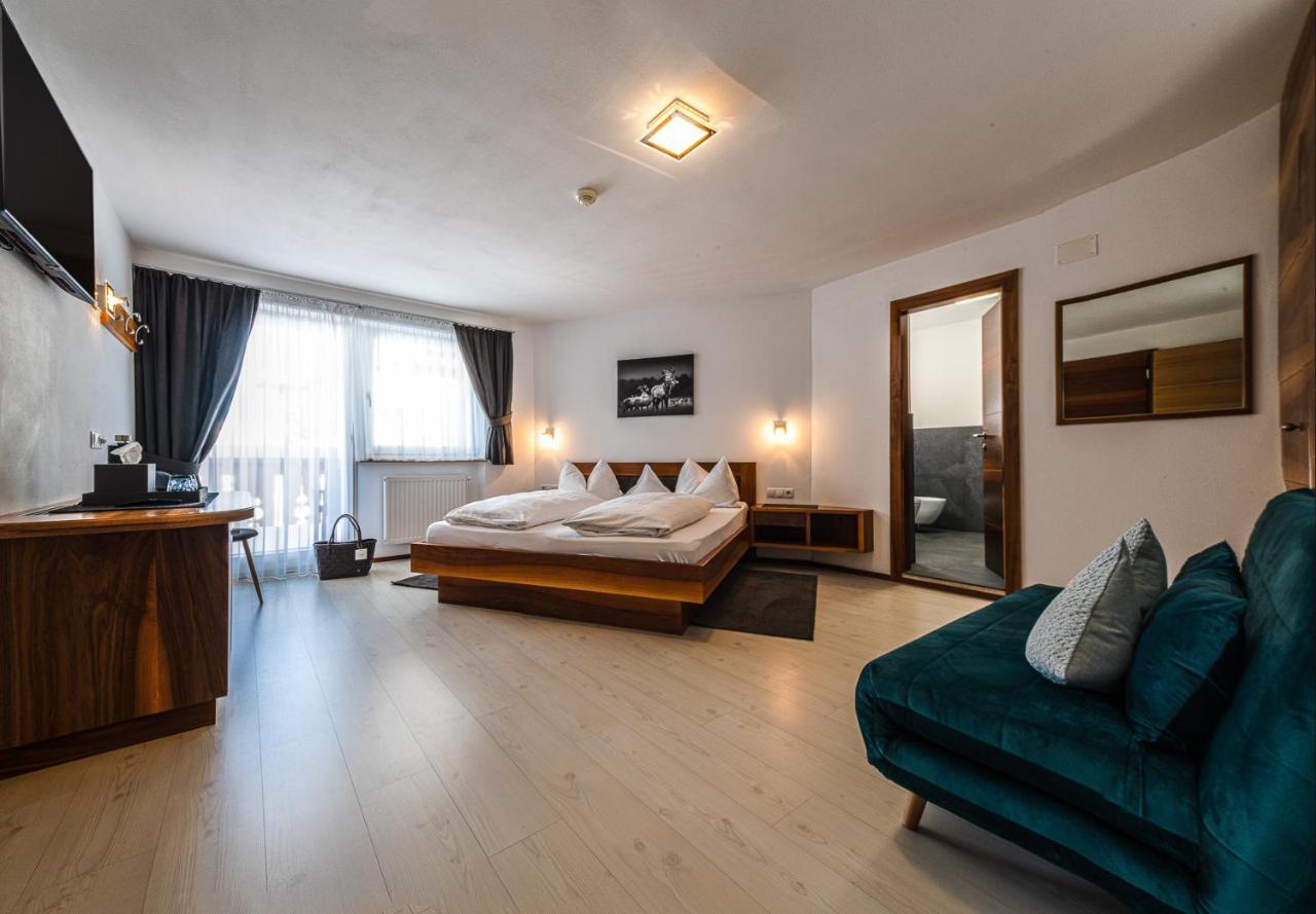 Apartments Sunela Sëlva di Val Gardena Eksteriør billede