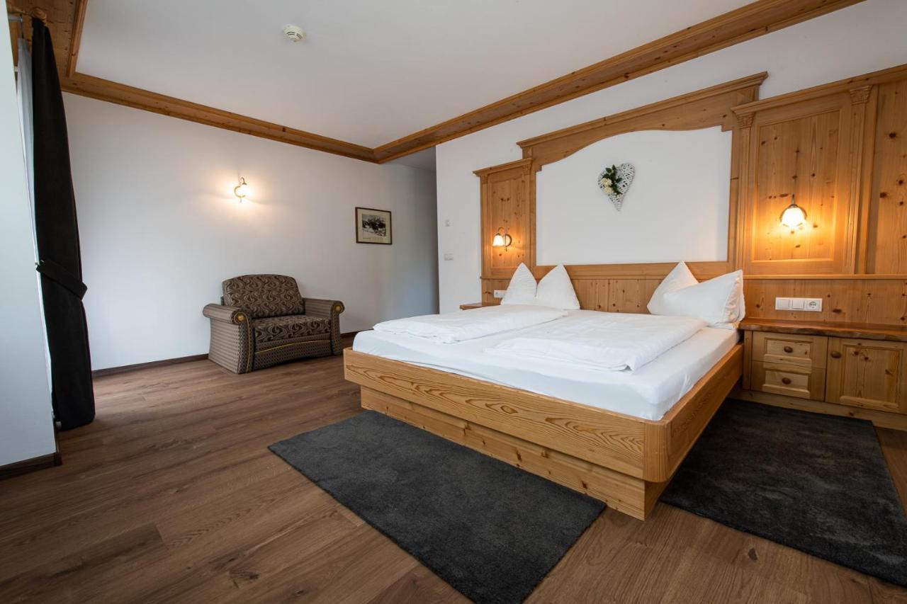 Apartments Sunela Sëlva di Val Gardena Eksteriør billede