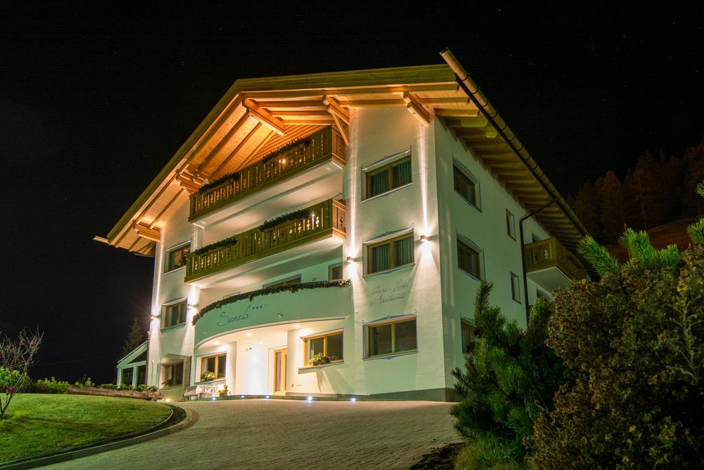 Apartments Sunela Sëlva di Val Gardena Eksteriør billede