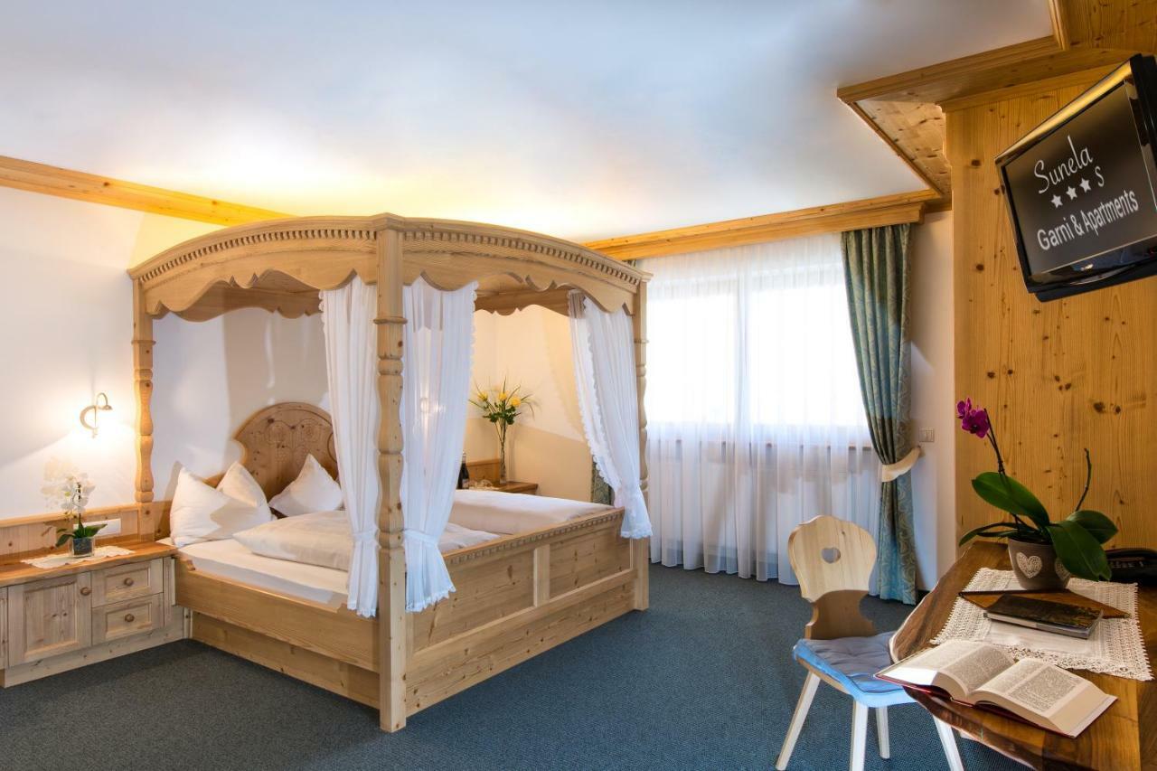 Apartments Sunela Sëlva di Val Gardena Eksteriør billede